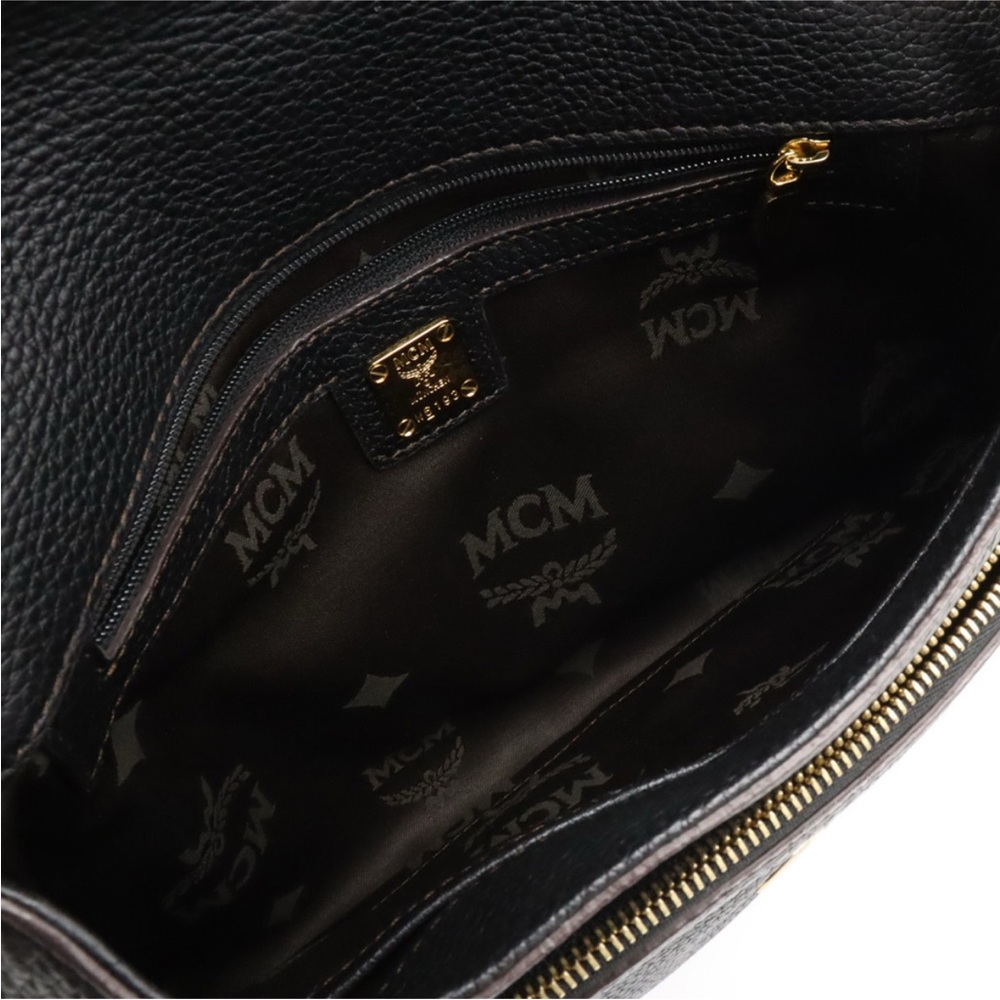 MCM Black Shoulder Bag stud with Gold Chain - Picture 5 of 9